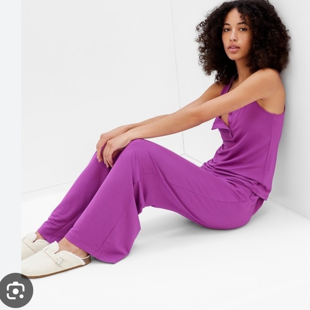 GAP Lenzing Modal Supersoft Flare Pull-on Pants